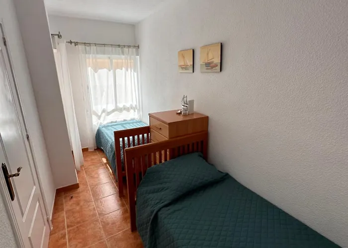 Appartement 2 Minutes Walk From The Sea Torrevieja