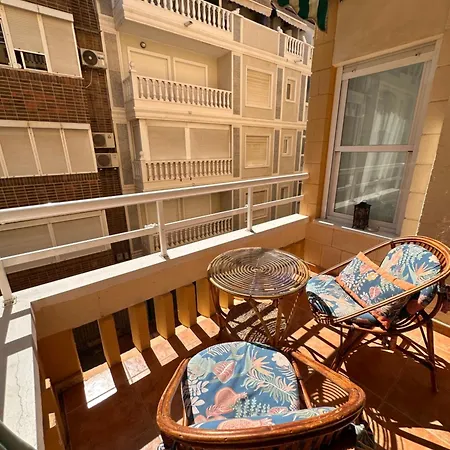Lejlighed 2 Minutes Walk From The Sea Torrevieja