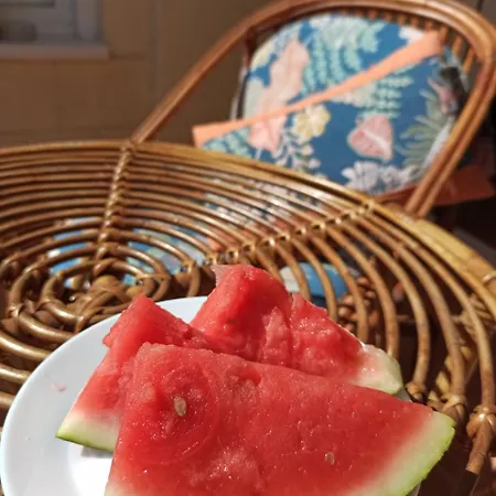 Apartmán 2 Minutes Walk From The Sea *