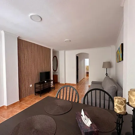 2 Minutes Walk From The Sea